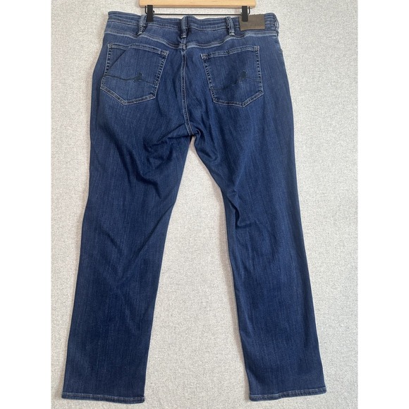 34 Heritage Charisma Classic Stretch Straight Jeans Mens 42x32 Darkwash - Picture 2 of 12